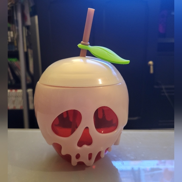 Disney Parks Poision Apple With Straw Sipper - Picture 1 of 5